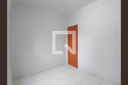 Quarto 2 de apartamento para alugar com 3 quartos, 75m² em Jardim Patricia, Uberlândia