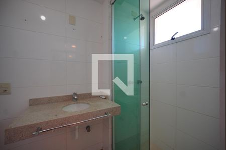 Banheiro da Suíte de apartamento para alugar com 2 quartos, 84m² em Itacorubi, Florianópolis
