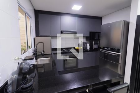 Sala/Cozinha de casa à venda com 2 quartos, 62m² em Remédios, Osasco