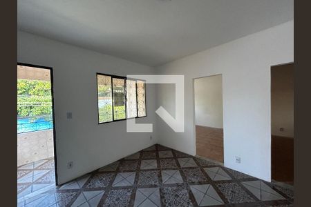 Sala de casa para alugar com 2 quartos, 80m² em Ricardo de Albuquerque, Rio de Janeiro