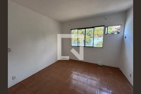 Quarto 1 de casa para alugar com 2 quartos, 80m² em Ricardo de Albuquerque, Rio de Janeiro