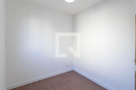 Quarto 2 de apartamento para alugar com 2 quartos, 50m² em Santa Amélia, Belo Horizonte