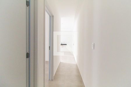 Corredor de apartamento à venda com 2 quartos, 42m² em Vila Jacuí, São Paulo