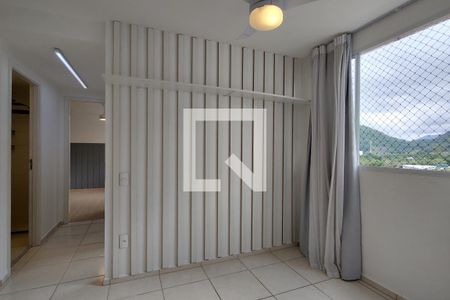 Sala de apartamento para alugar com 2 quartos, 44m² em Vargem Pequena, Rio de Janeiro