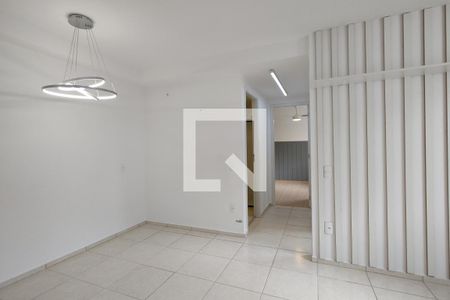 Sala de apartamento para alugar com 2 quartos, 44m² em Vargem Pequena, Rio de Janeiro