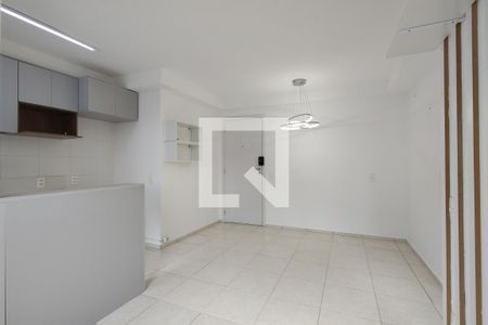 Sala de apartamento para alugar com 2 quartos, 44m² em Vargem Pequena, Rio de Janeiro
