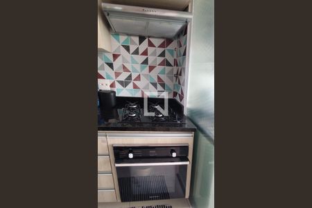 Cozinha de apartamento à venda com 2 quartos, 46m² em Vila Carmosina, São Paulo