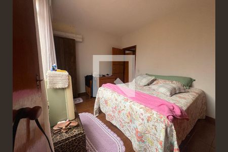 Suíte 2 de casa à venda com 3 quartos, 442m² em Jardim Ana Lúcia, Goiânia