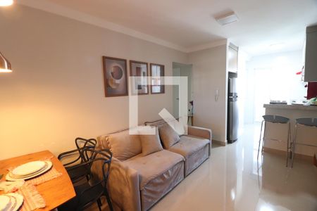 Sala de apartamento para alugar com 2 quartos, 70m² em Santa Mônica, Uberlândia