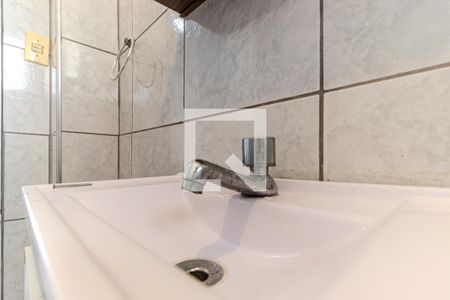 Banheiro de kitnet/studio para alugar com 1 quarto, 25m² em Centro Histórico de São Paulo, São Paulo