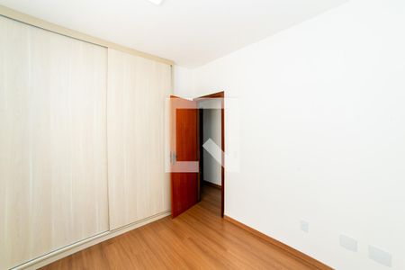 Quarto 1 de apartamento para alugar com 3 quartos, 128m² em Colégio Batista, Belo Horizonte