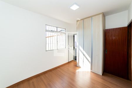 Suíte de apartamento para alugar com 3 quartos, 128m² em Colégio Batista, Belo Horizonte