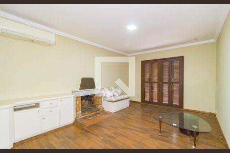 Sala de Estar de casa à venda com 3 quartos, 300m² em Vila Regente Feijó, São Paulo