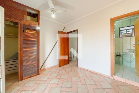 Suíte de casa à venda com 3 quartos, 200m² em Jardim Dayaquinha, Osasco