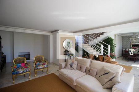 Casa para alugar com 4 quartos, 220m² em Jardim Pagliato, Sorocaba