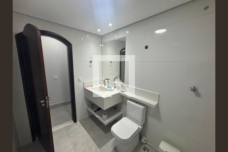 Banheiro de casa para alugar com 3 quartos, 313m² em Lageado, Ferraz de Vasconcelos