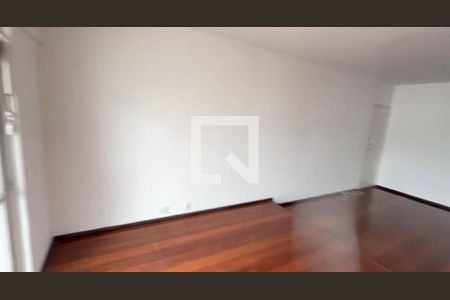 Sala de apartamento para alugar com 3 quartos, 112m² em Centro, Juiz de Fora