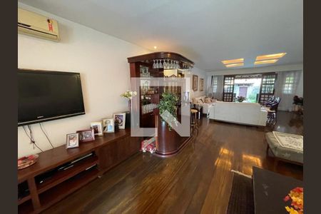 Casa de Condomínio à venda com 4 quartos, 450m² em Barra da Tijuca, Rio de Janeiro