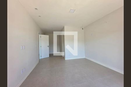 Casa de Condomínio à venda com 4 quartos, 250m² em Vargem Pequena, Rio de Janeiro