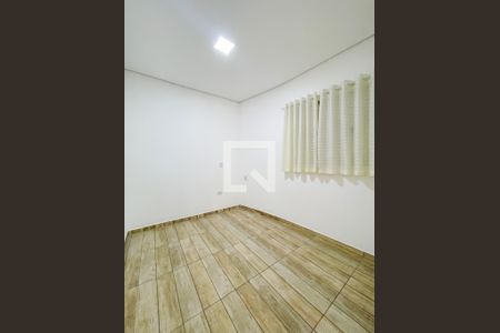 Quarto 1 de casa para alugar com 2 quartos, 100m² em Vila Osasco, Osasco