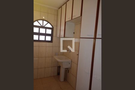 LAVANDERIA de casa à venda com 3 quartos, 168m² em City Bussocaba, Osasco