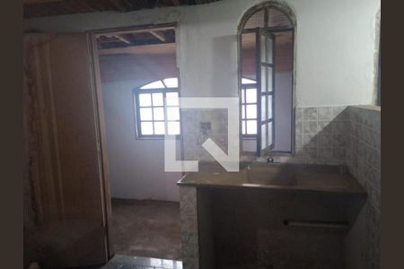 AREA INTERNA de casa à venda com 5 quartos, 284m² em Jardim D’abril, Osasco