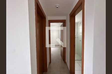 Corredor de apartamento para alugar com 2 quartos, 46m² em Jardim California, Jacareí