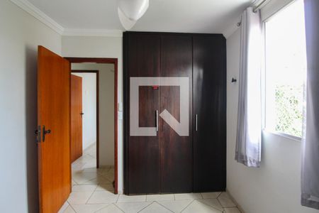 Quarto 2 de apartamento para alugar com 3 quartos, 134m² em Itamarati, Belo Horizonte