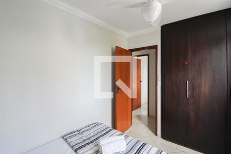 Quarto 2 de apartamento para alugar com 3 quartos, 134m² em Itamarati, Belo Horizonte