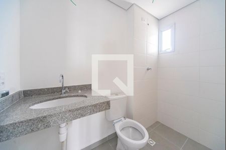 Banheiro de apartamento à venda com 2 quartos, 46m² em Vila Curuçá, Santo André
