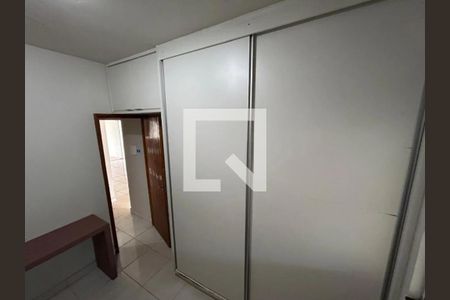 Casa para alugar com 2 quartos, 150m² em Novo Mundo, Uberlândia