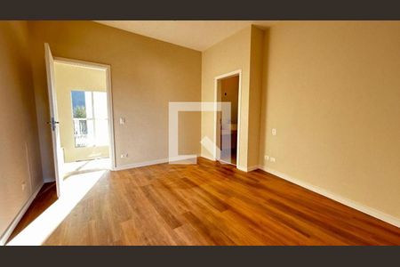 Casa à venda com 3 quartos, 300m² em Chácaras Silvânia, Valinhos