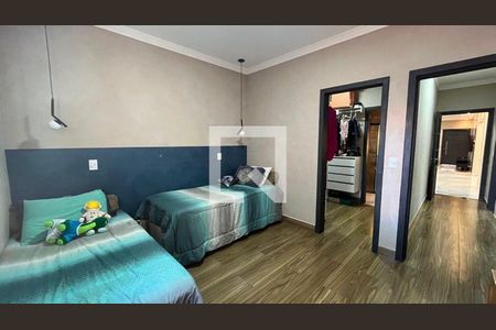 Casa à venda com 3 quartos, 180m² em Lenheiro, Valinhos