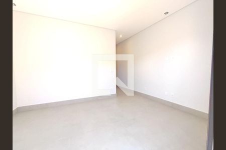 Casa à venda com 3 quartos, 225m² em Vila Pagano, Valinhos