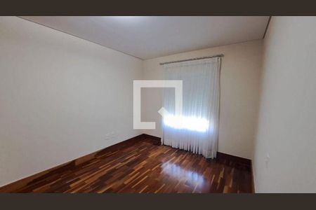 Casa à venda com 3 quartos, 183m² em Chácaras Silvânia, Valinhos
