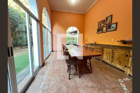 Casa à venda com 5 quartos, 433m² em Jardim Paiquere, Valinhos