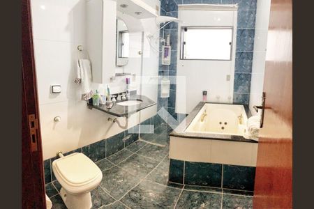 Casa à venda com 3 quartos, 450m² em Santa Cruz, Valinhos