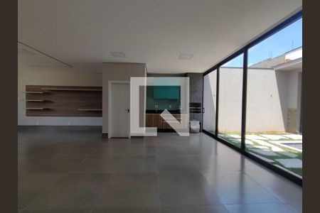 Casa à venda com 3 quartos, 185m² em Vila Pagano, Valinhos