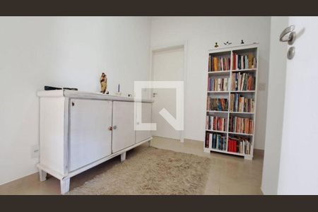 Casa à venda com 3 quartos, 218m² em Jardim Nova Suica, Valinhos