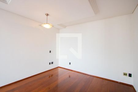 Quarto 1 - Suíte de apartamento à venda com 4 quartos, 260m² em Vila Bastos, Santo André