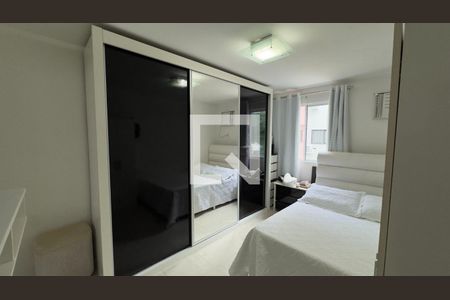 Quarto de apartamento para alugar com 3 quartos, 90m² em Recreio dos Bandeirantes, Rio de Janeiro