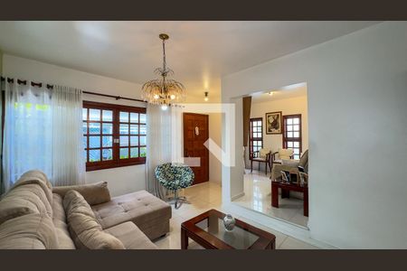 Sala de casa à venda com 3 quartos, 206m² em Santo Amaro, São Paulo