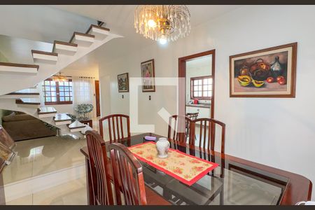 Sala de casa à venda com 3 quartos, 206m² em Santo Amaro, São Paulo