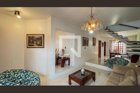 Sala de casa à venda com 3 quartos, 206m² em Santo Amaro, São Paulo