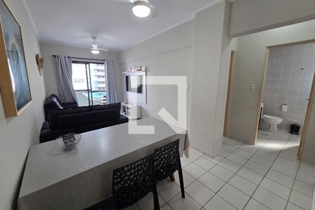 Sala de apartamento para alugar com 1 quarto, 60m² em Vila Tupi, Praia Grande