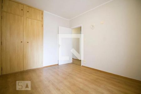 Quarto 1 de apartamento à venda com 2 quartos, 102m² em Jardim Paulista, São Paulo