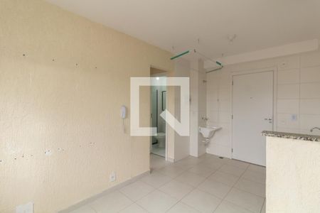 Sala/Cozinha de apartamento para alugar com 2 quartos, 32m² em Colônia (zona Leste), São Paulo