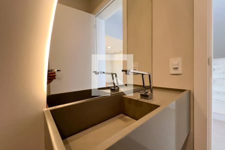 Lavabo de casa de condomínio à venda com 3 quartos, 226m² em Jardim Sao Marcos, Valinhos
