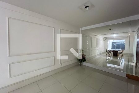 Sala de TV de casa para alugar com 4 quartos, 450m² em Jardim da Saúde, São Paulo