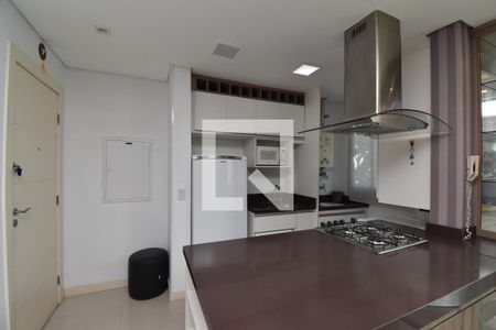 Sala/Cozinha de apartamento à venda com 1 quarto, 57m² em Bigorrilho, Curitiba